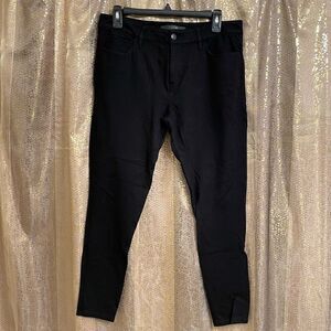 Joe’s Jeans Jet Black The Icon Mid Rise Skinny Ankle Pants, Size 31